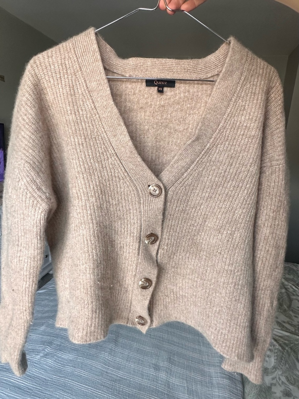 Quince Oatmeal Cashmere Fisherman Cropped Cardigan XS